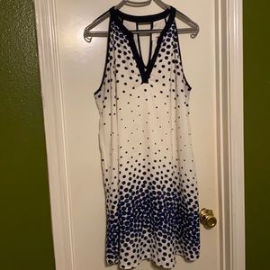 C Sleeveless A-Line Shift Dress